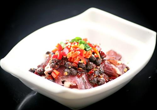 蒸腊牛肉